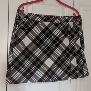 Women's Plus Size IZOD Pleated Tartan Golf Skort